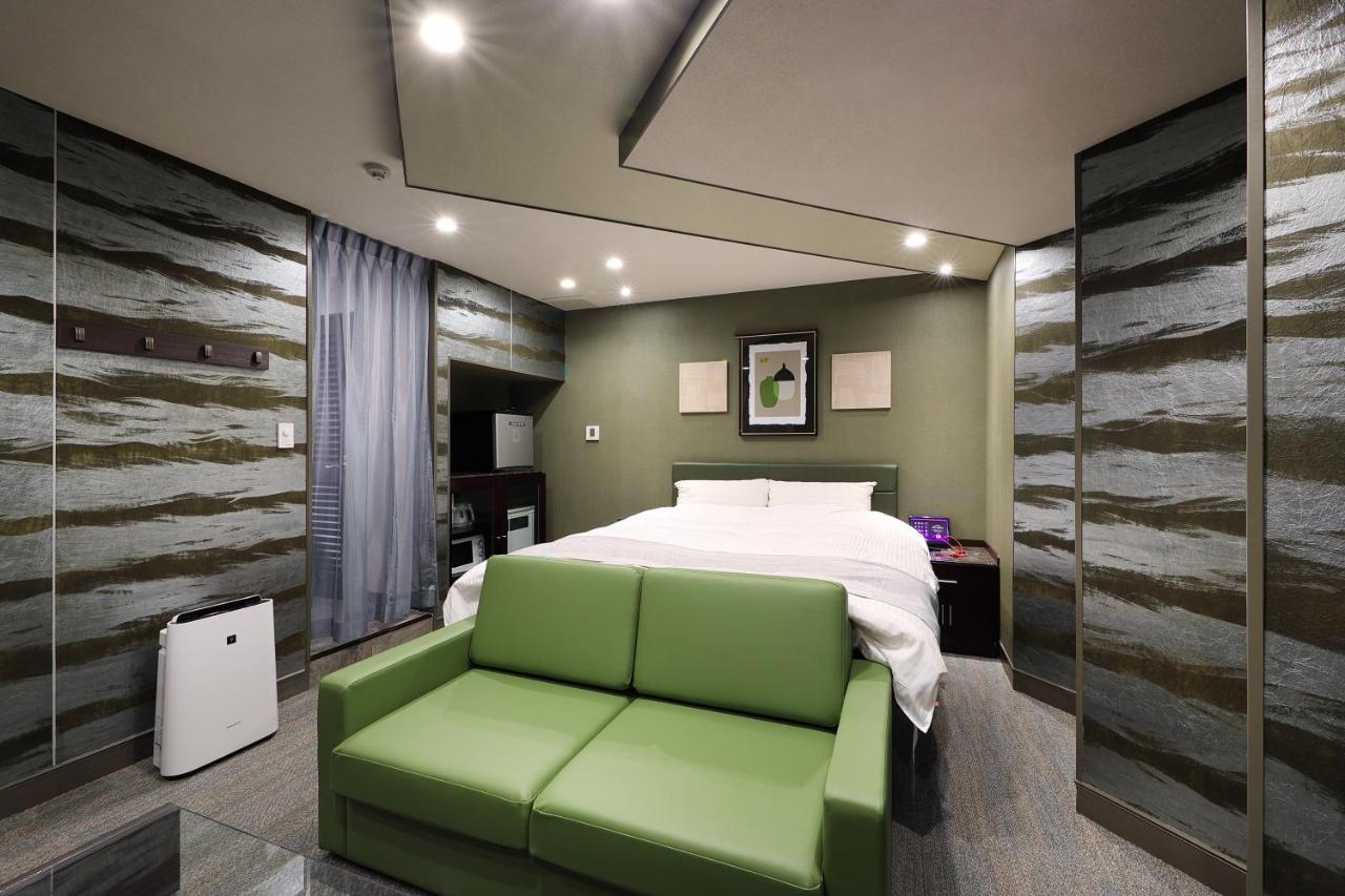 ホテルバースデー岐阜西店 Hotel Birthday Gifuwest (Adults Only) Extérieur photo