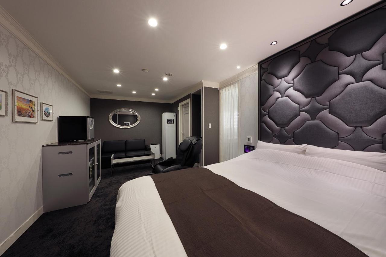 ホテルバースデー岐阜西店 Hotel Birthday Gifuwest (Adults Only) Extérieur photo
