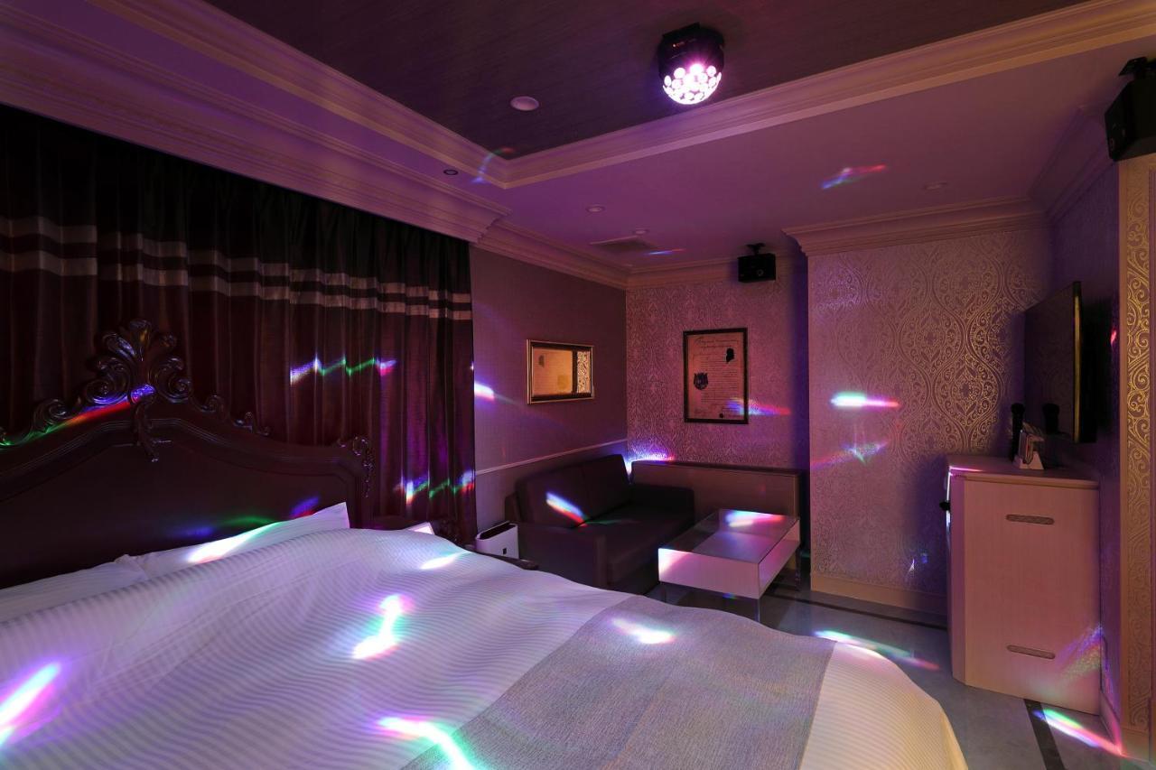 ホテルバースデー岐阜西店 Hotel Birthday Gifuwest (Adults Only) Extérieur photo